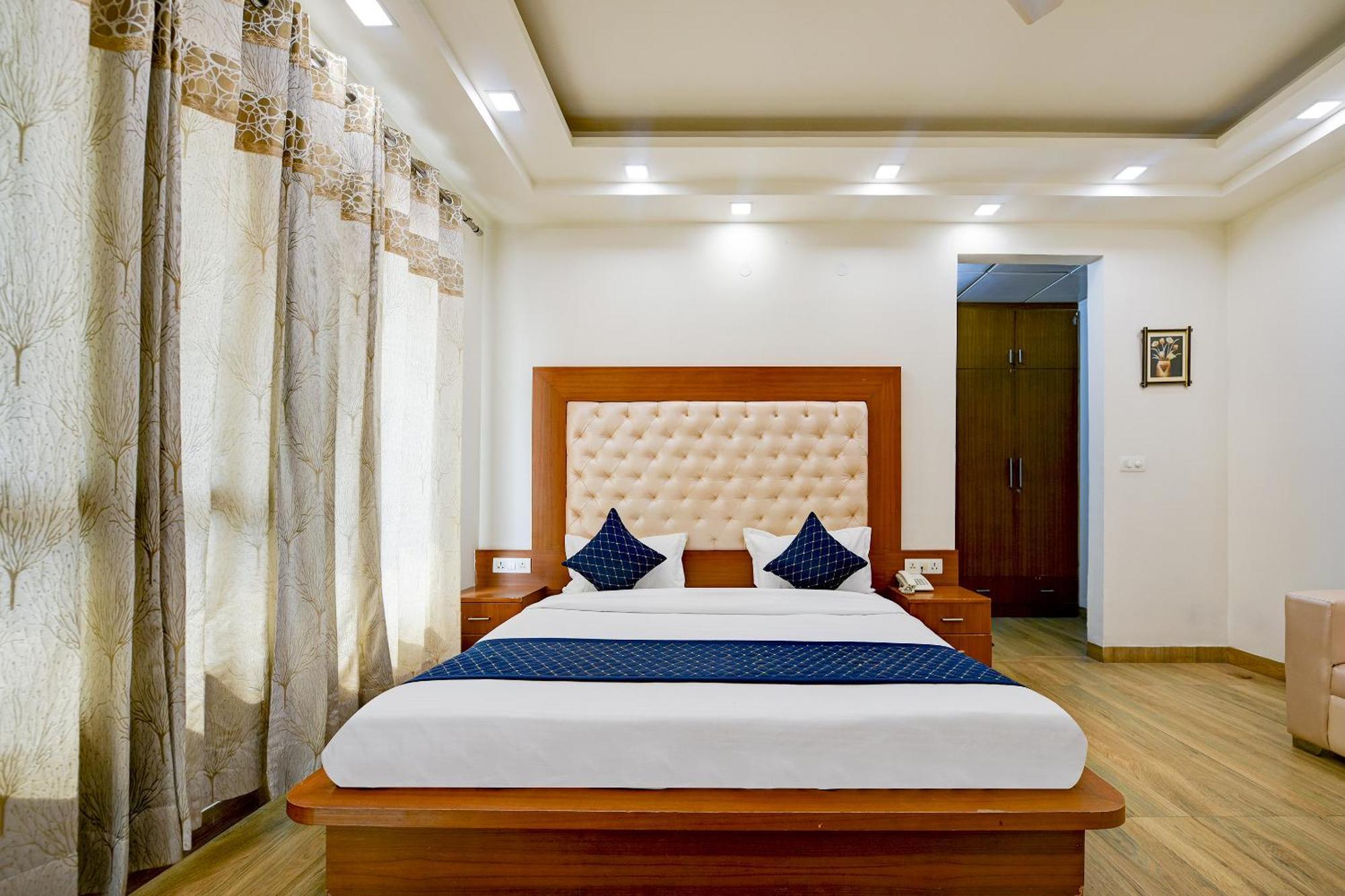 Hotel Leaf 9 Boutique, Near Golf Course Road And Galleria Market Gurgaon Eksteriør billede