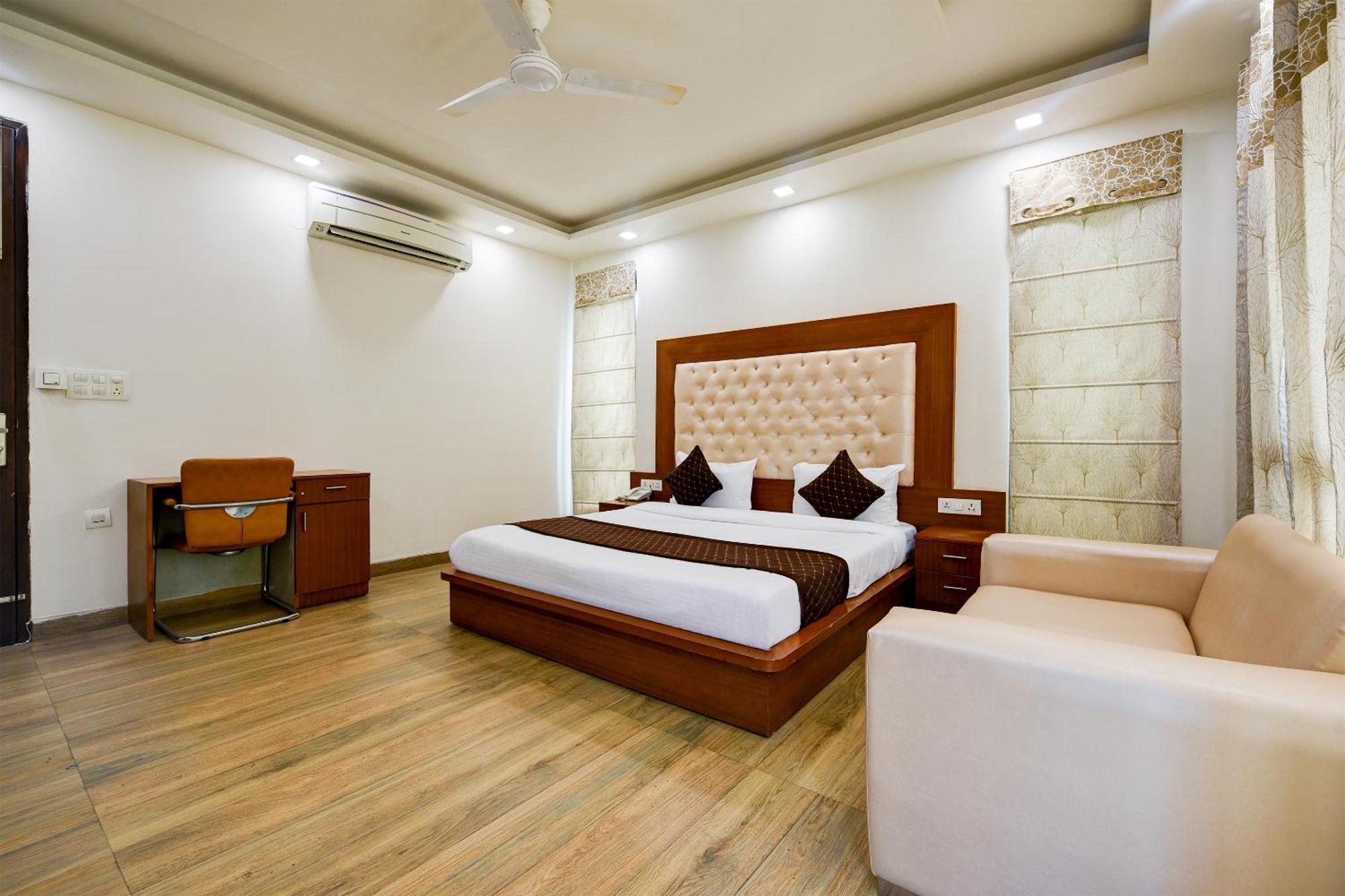 Hotel Leaf 9 Boutique, Near Golf Course Road And Galleria Market Gurgaon Eksteriør billede