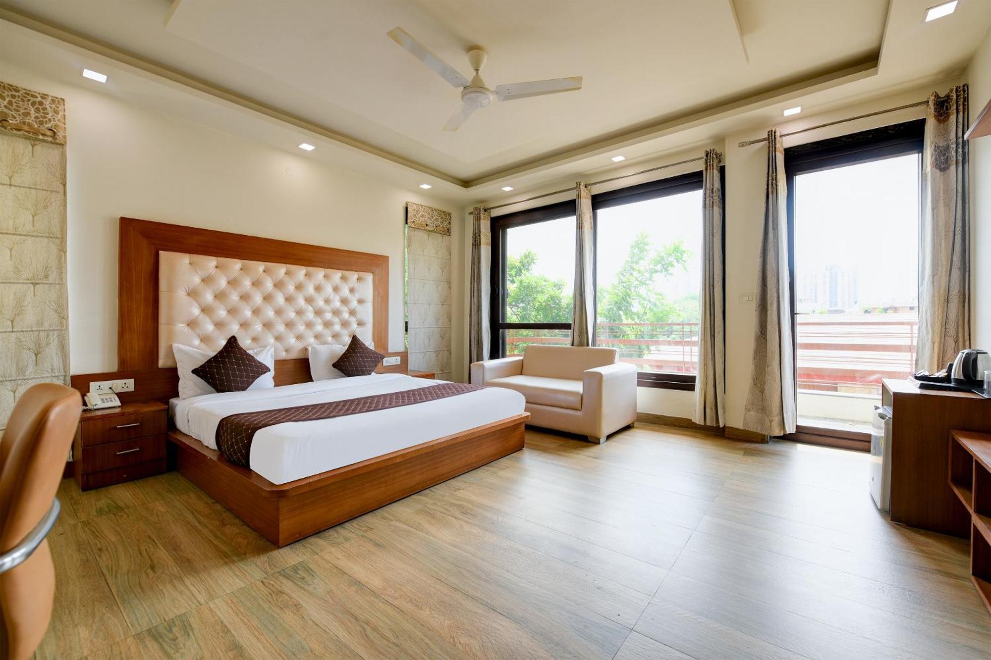 Hotel Leaf 9 Boutique, Near Golf Course Road And Galleria Market Gurgaon Eksteriør billede